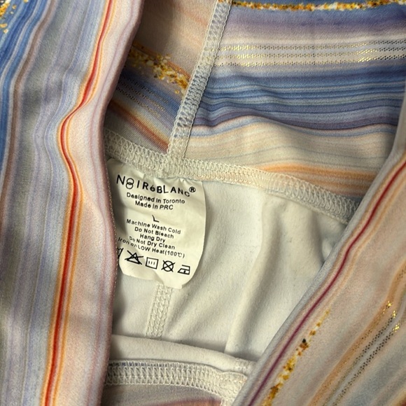 Noire Blanc Sports Bra and Leggings Set Large - Picture 11 of 11